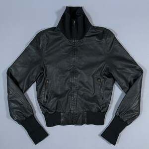 Gap M women’s black LEATHER jacket motorcycle biker riding vintage